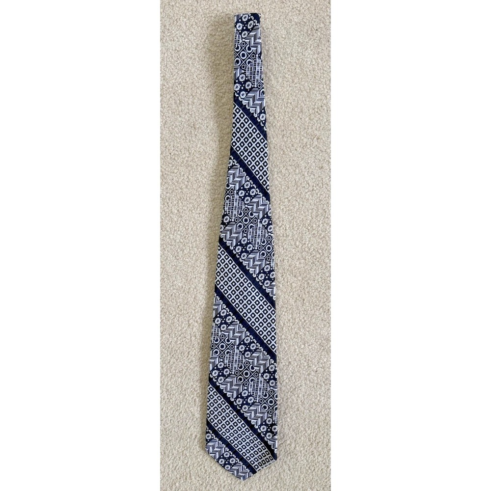Mr John Imperial Beau Brummel Rare Vintage Navy/White Print  Men's Wide Neck Tie